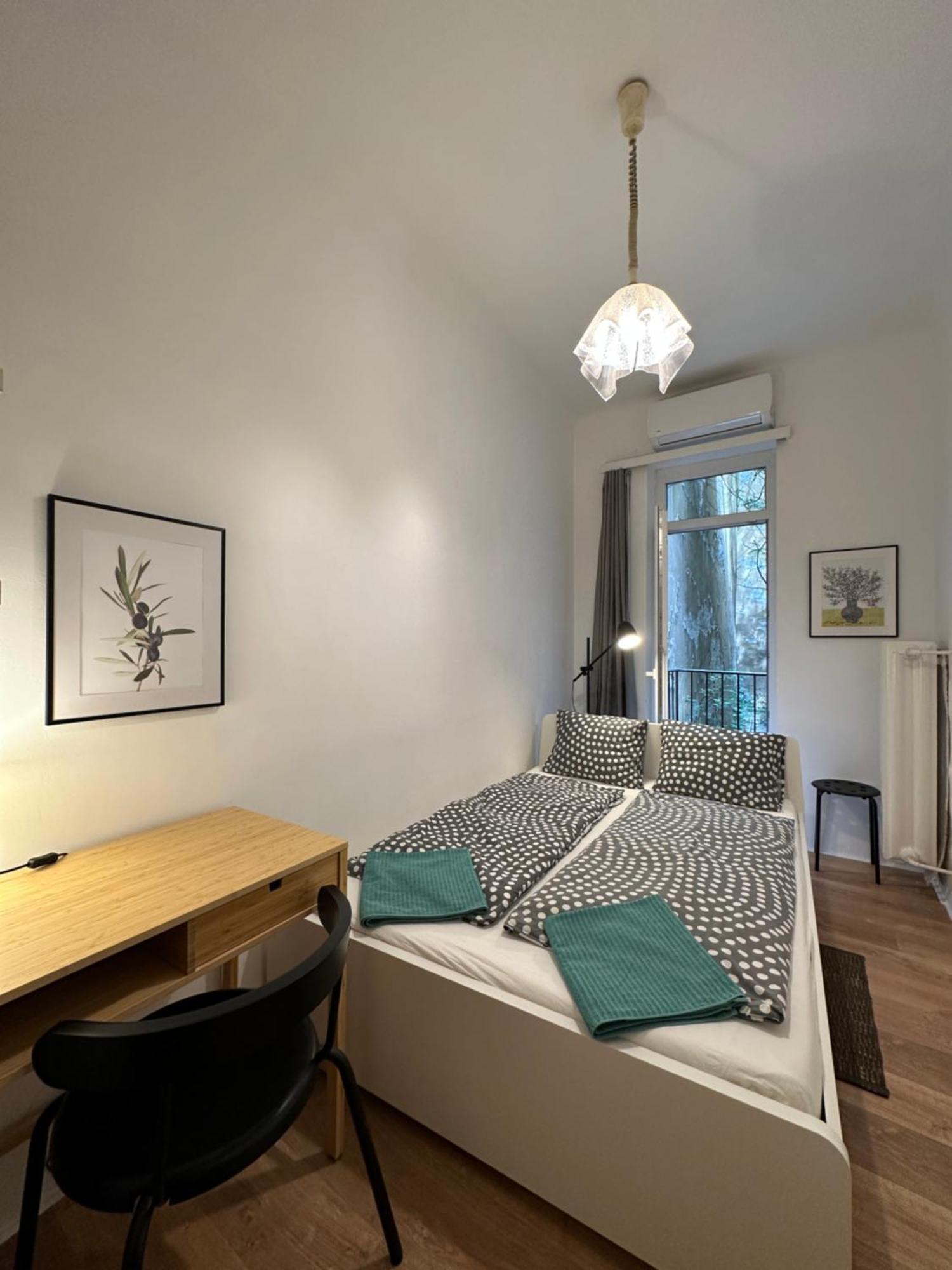 Central&cozy Balcony!3bdr 2bth Appartement *